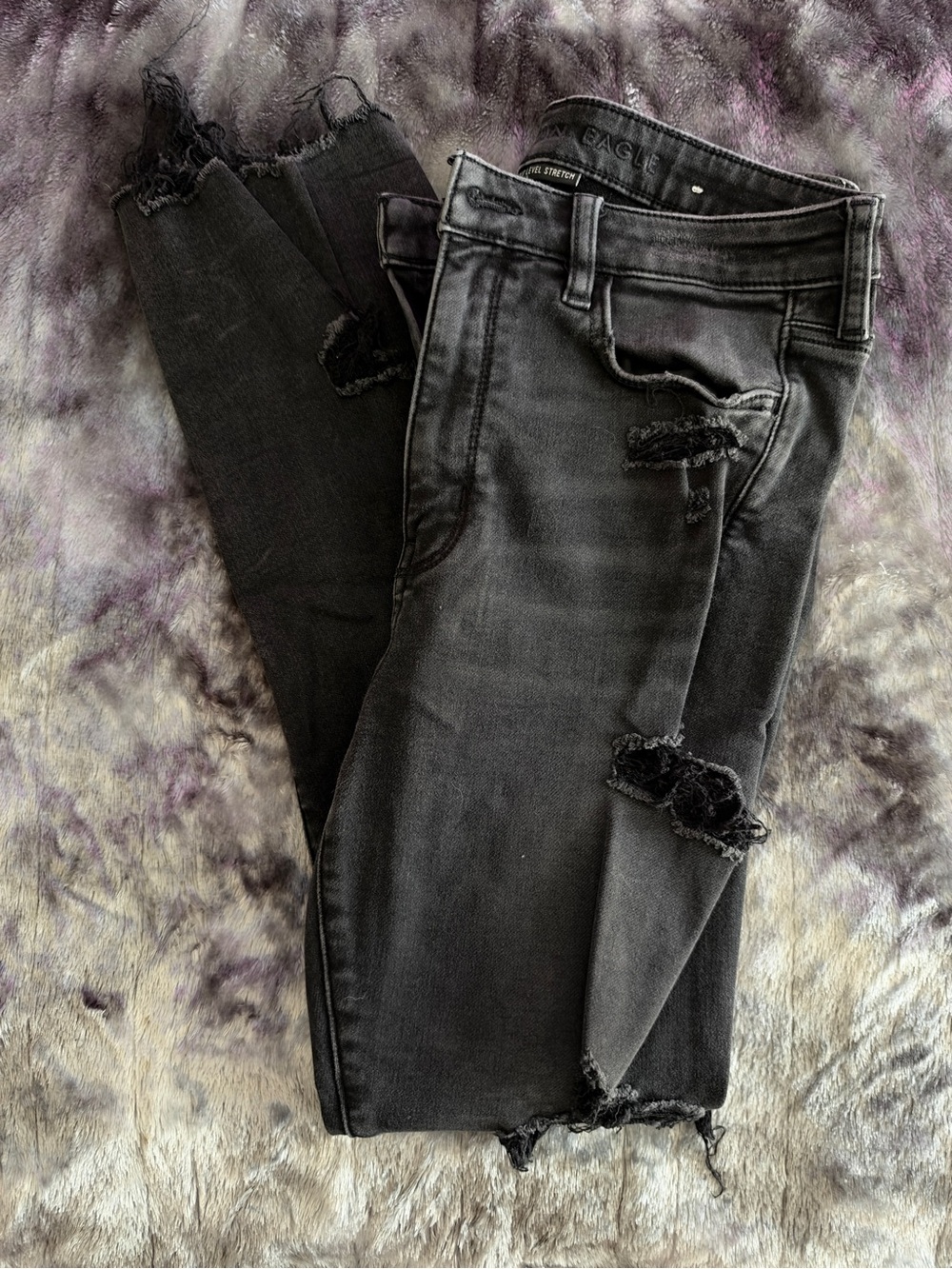 American Eagle Outfitters Black Distressed Skinny Jeans